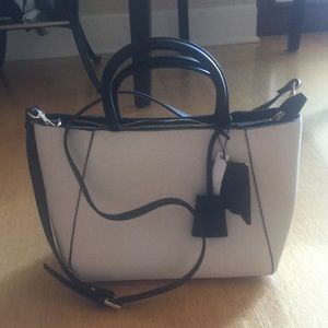 💖NWT ZARA Handbag💖